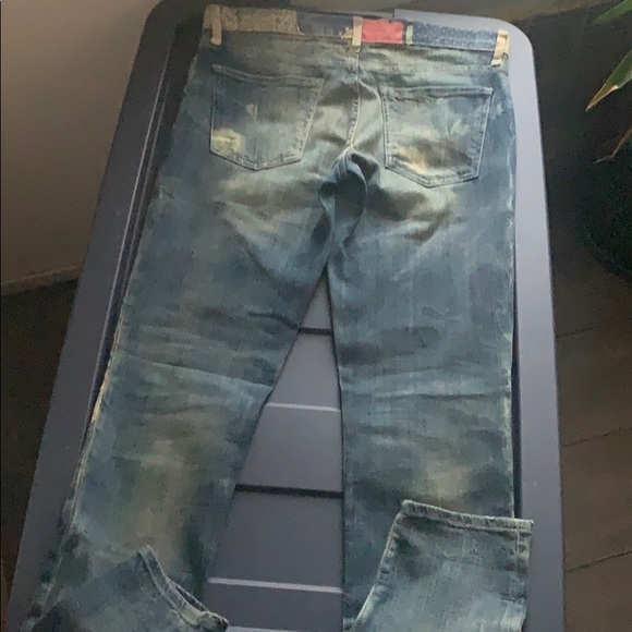 Jeans - Picture 2 of 4